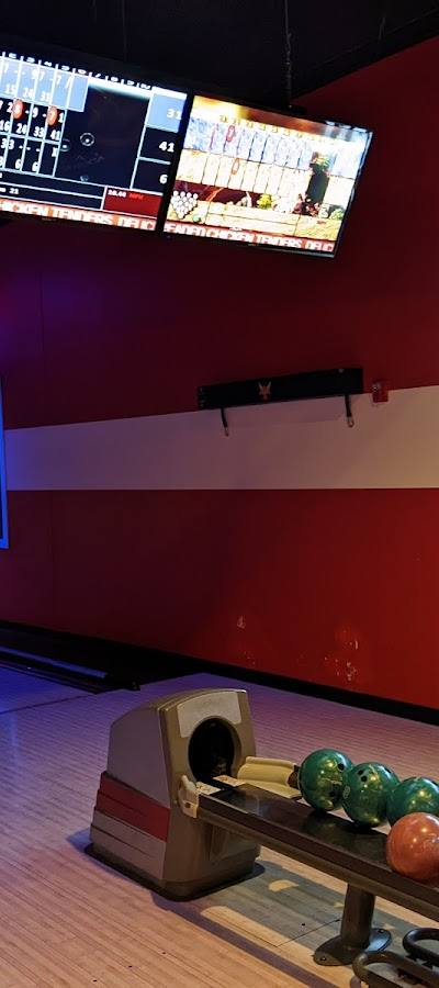 Lucky Strike St. Peters photo 2