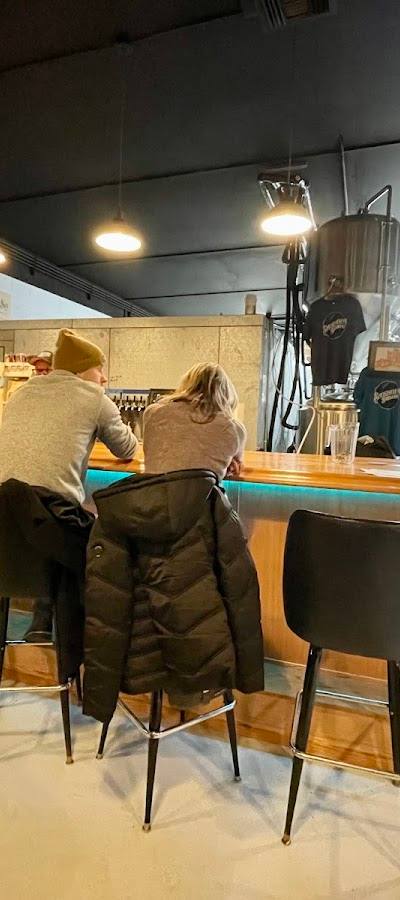 Shoehorn Brewing photo 3