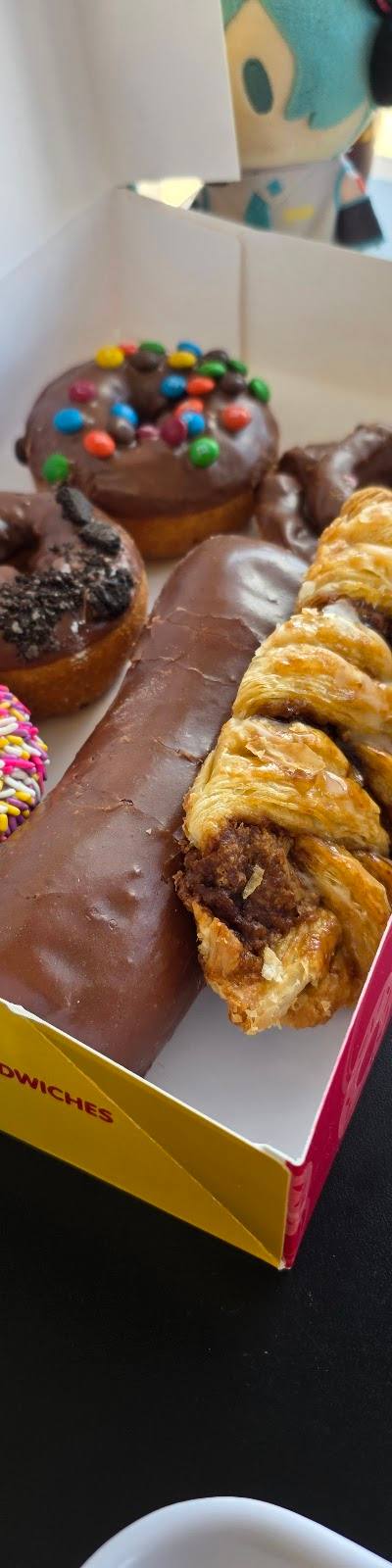 Tony's Donuts & Cafe photo 4
