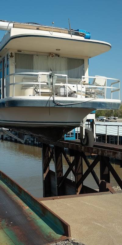Yacht Club of St Louis photo 3