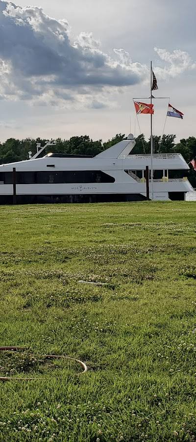 Yacht Club of St Louis photo 4