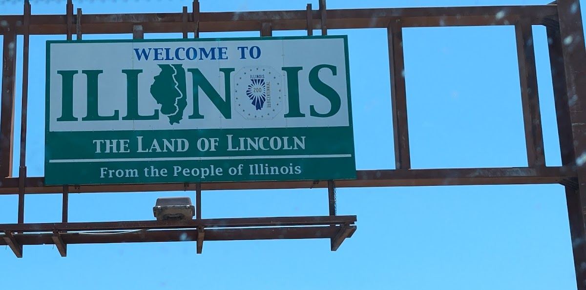 Illinois Welcome Sign