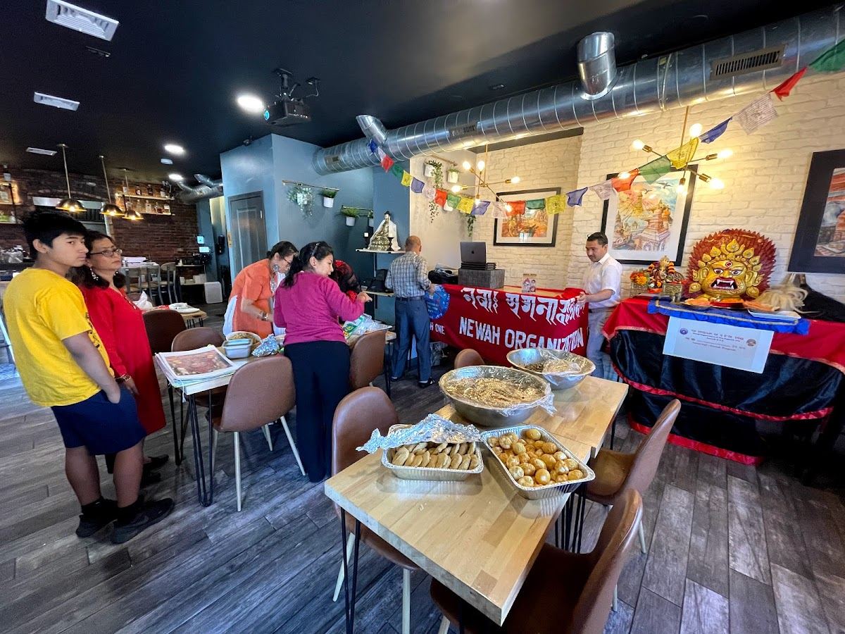 Zuzu Momo Restaurant and Bar