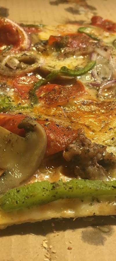 Guffey's Pizza photo 2