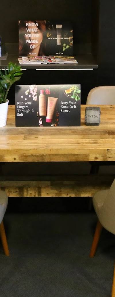 Pure Natur Salon & Spa photo 3