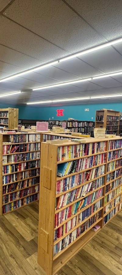 Riverbend Bookstore photo 2