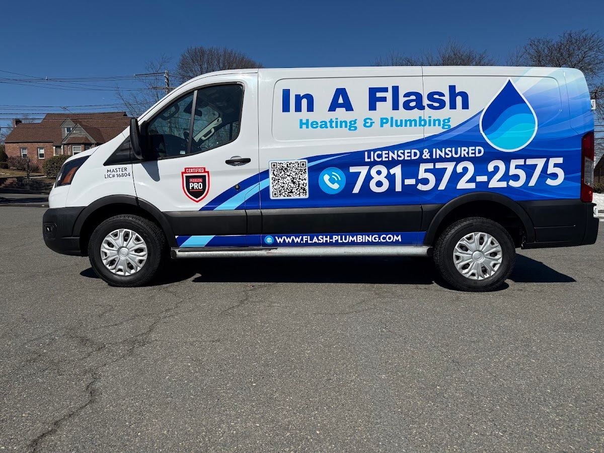 Cuckoo Signs - Cars Wrap - Uniforms