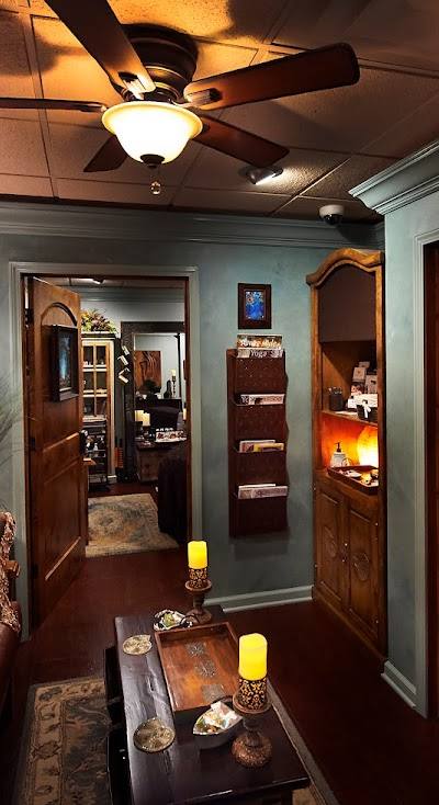Aquarius Wellness Center For Healing Arts and Spa - St. Louis photo 4