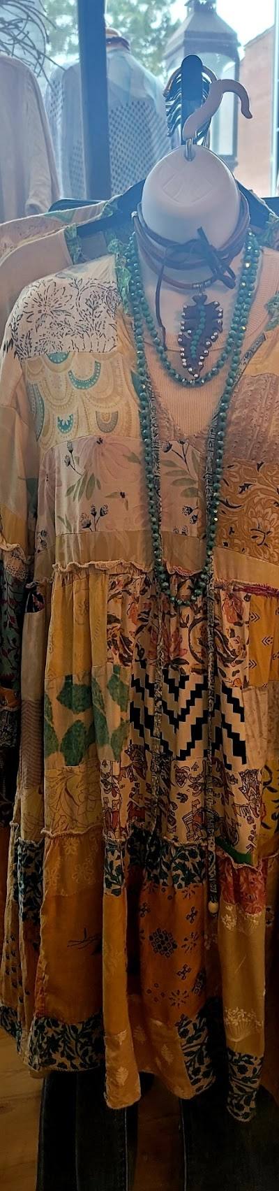 Minerva boutique photo 2