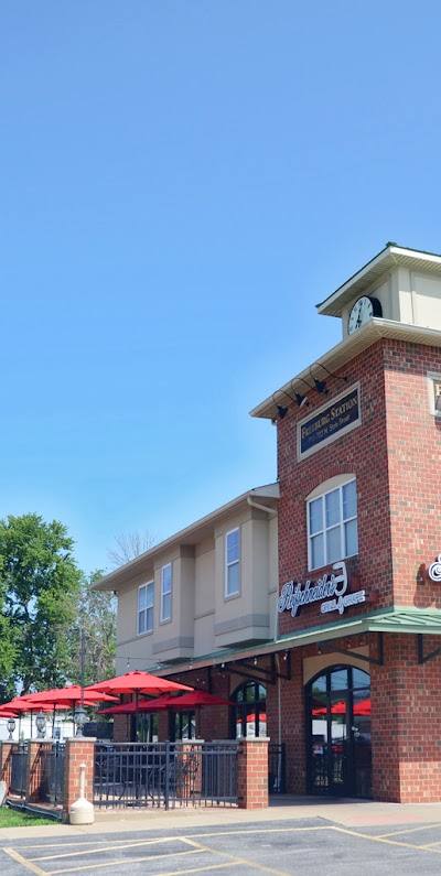 Reifschneider's Grill & Grape photo 4