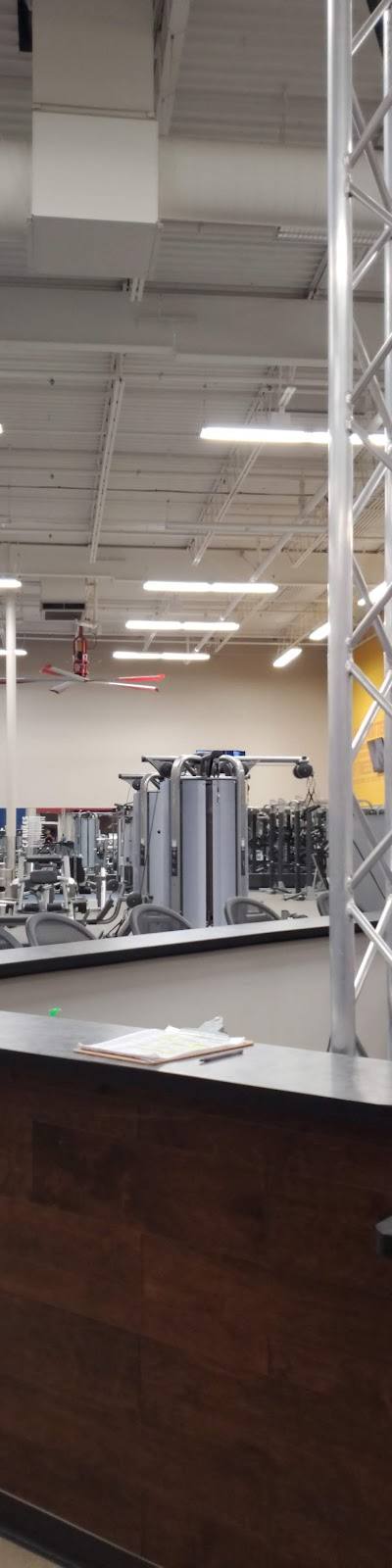 Club Fitness - Belleville photo 3