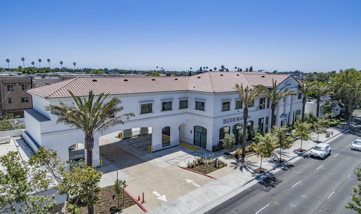 128 Luxury Health Spa | Med Spa, Botox, Herbal Head Spa Garden Grove