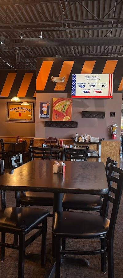 Detour Grill and Bar photo 3