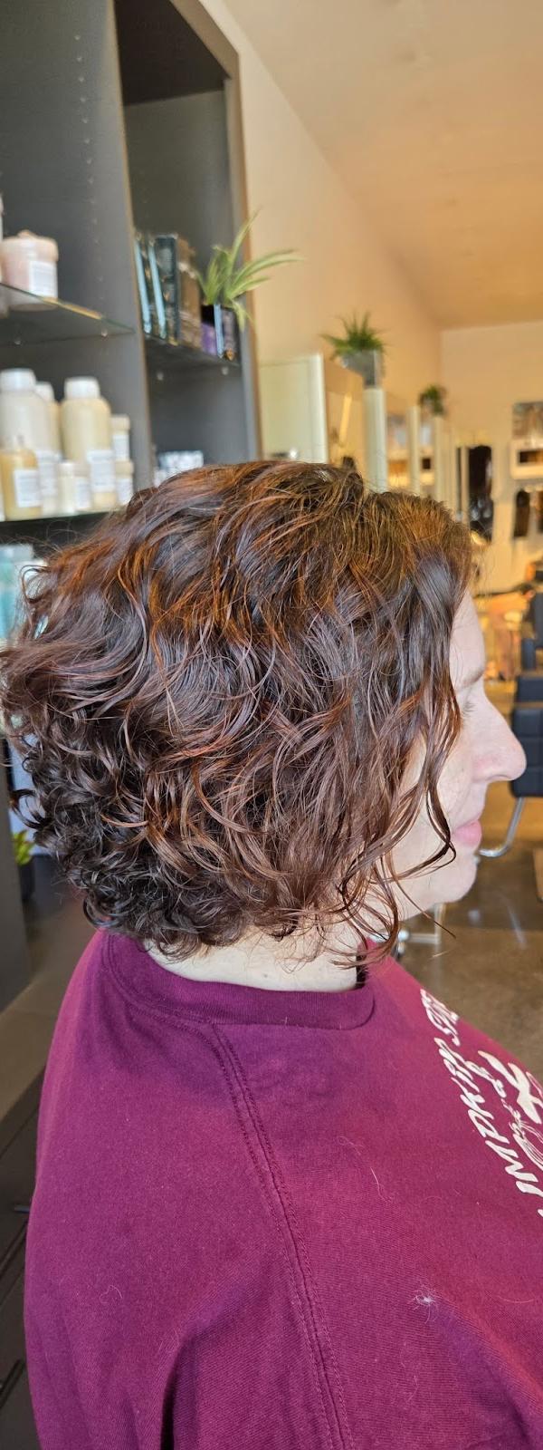 Hollywood Hair Salon and Spa Shiloh photo 3