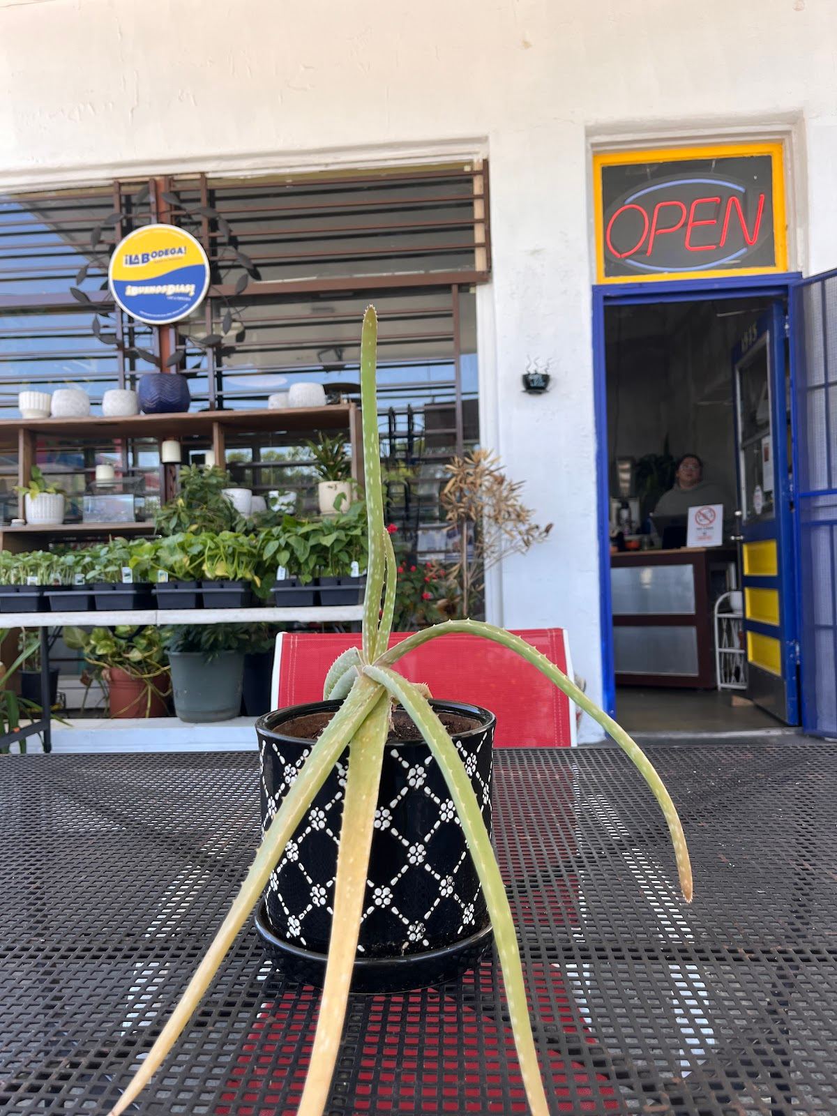 La Bodega Atl Market & Pupuseria