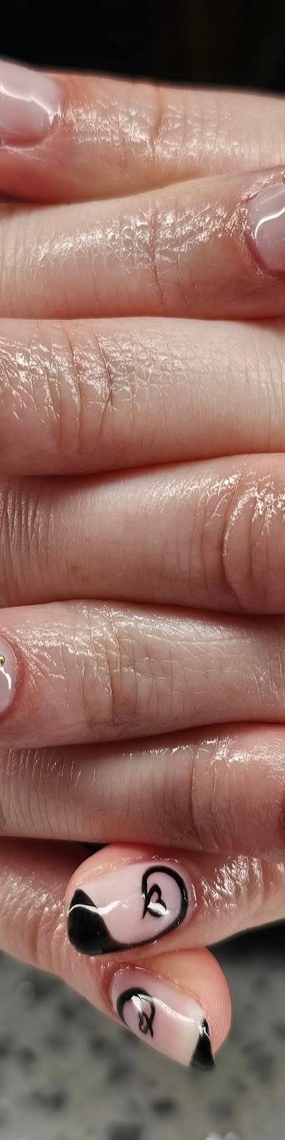 Beckie's Nails & Tanning photo 4