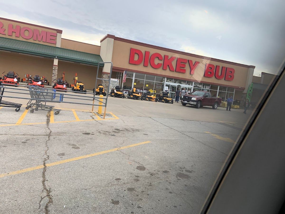 Dickey Bub Farm & Home - Union