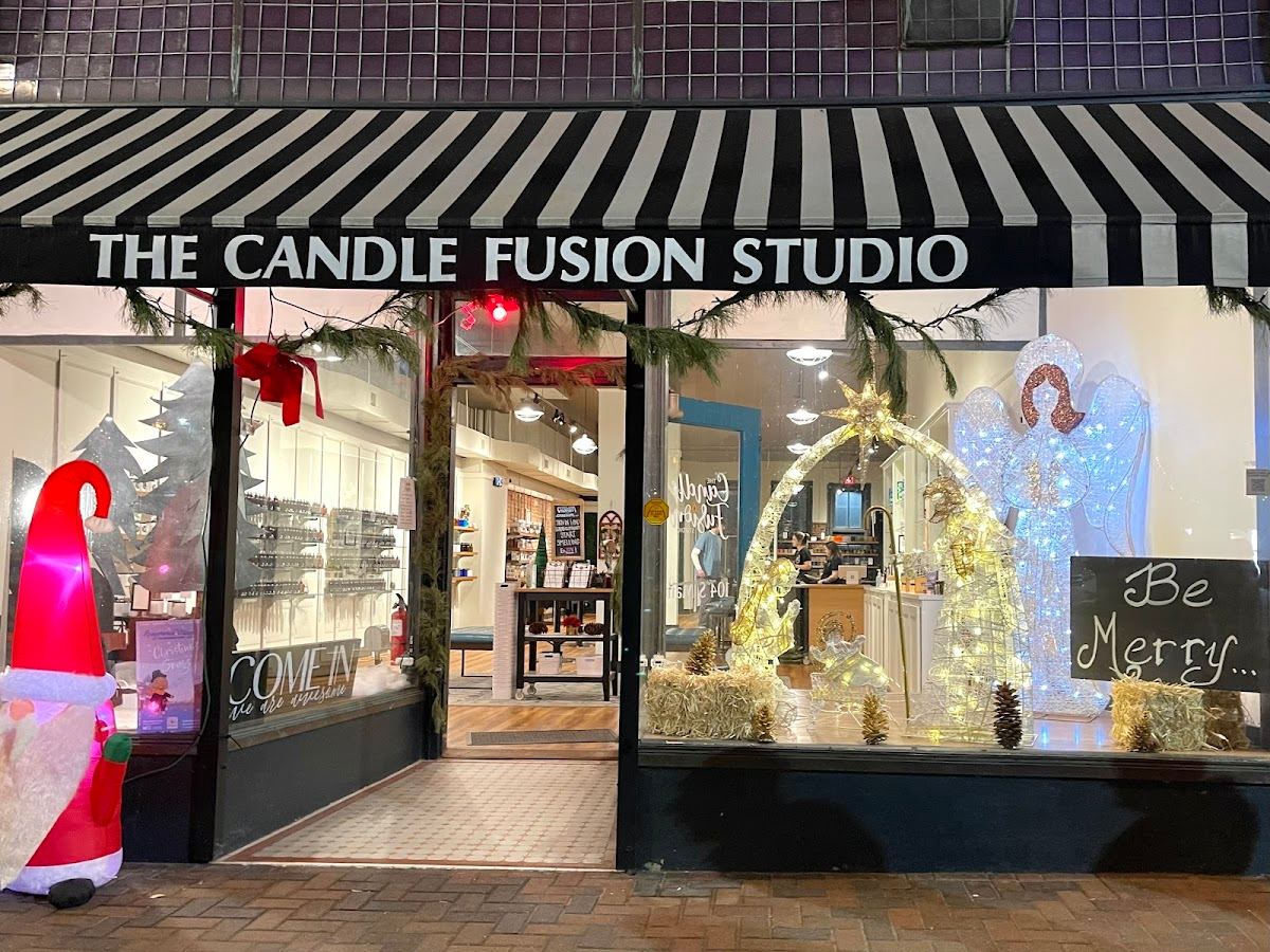 The Candle Fusion Studio - The District STL Chesterfield