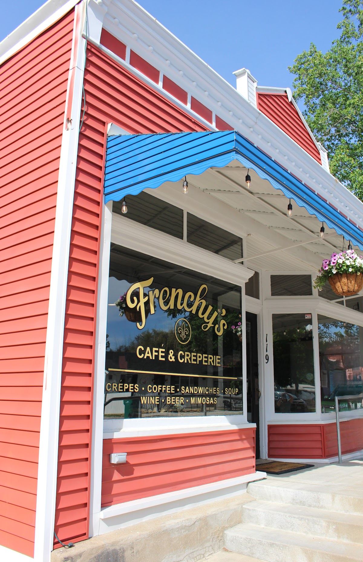Frenchy's Cafe & Creperie