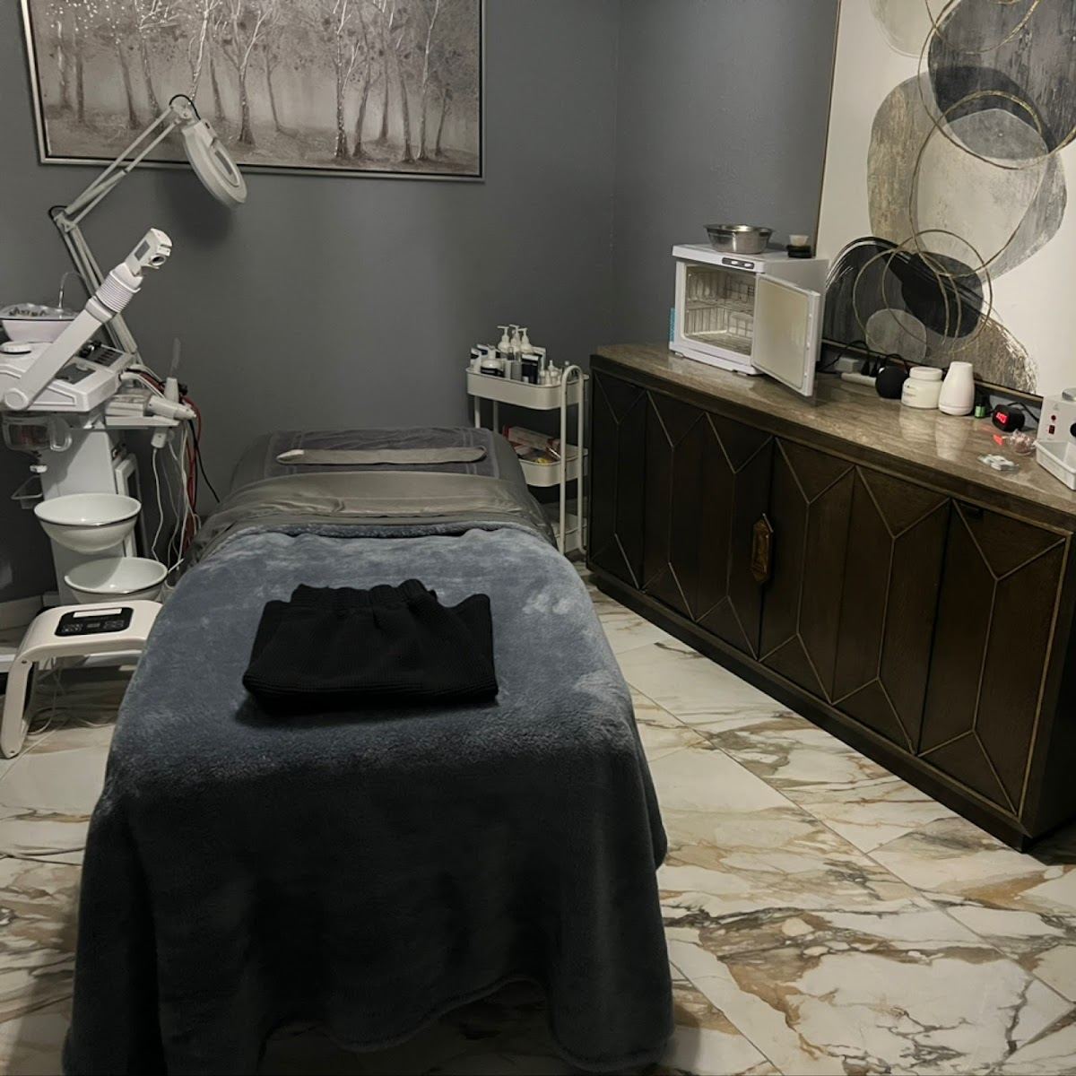 Essentials Day Spa of St Petersburg