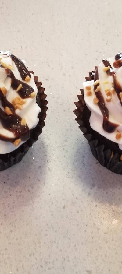 Smallcakes Chesterfield: A Cupcakery and Creamery St. Louis photo 2