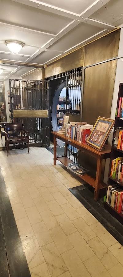 Belleville Books photo 2