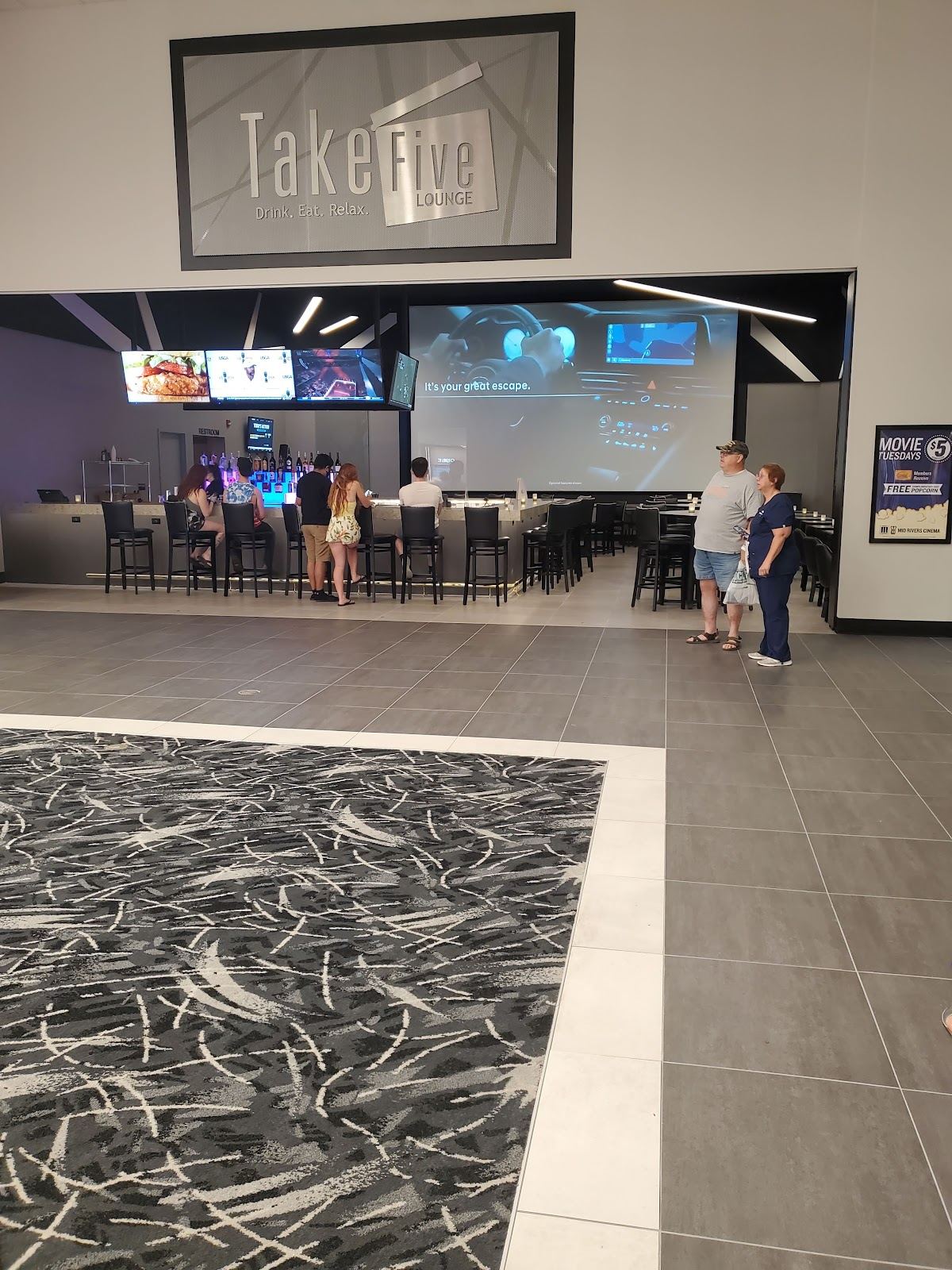 Marcus Mid Rivers Cinema