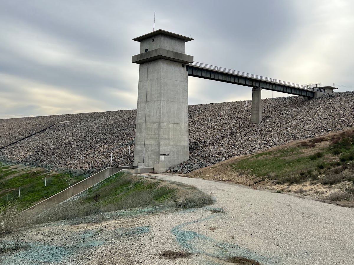 Carbon Canyon Dam