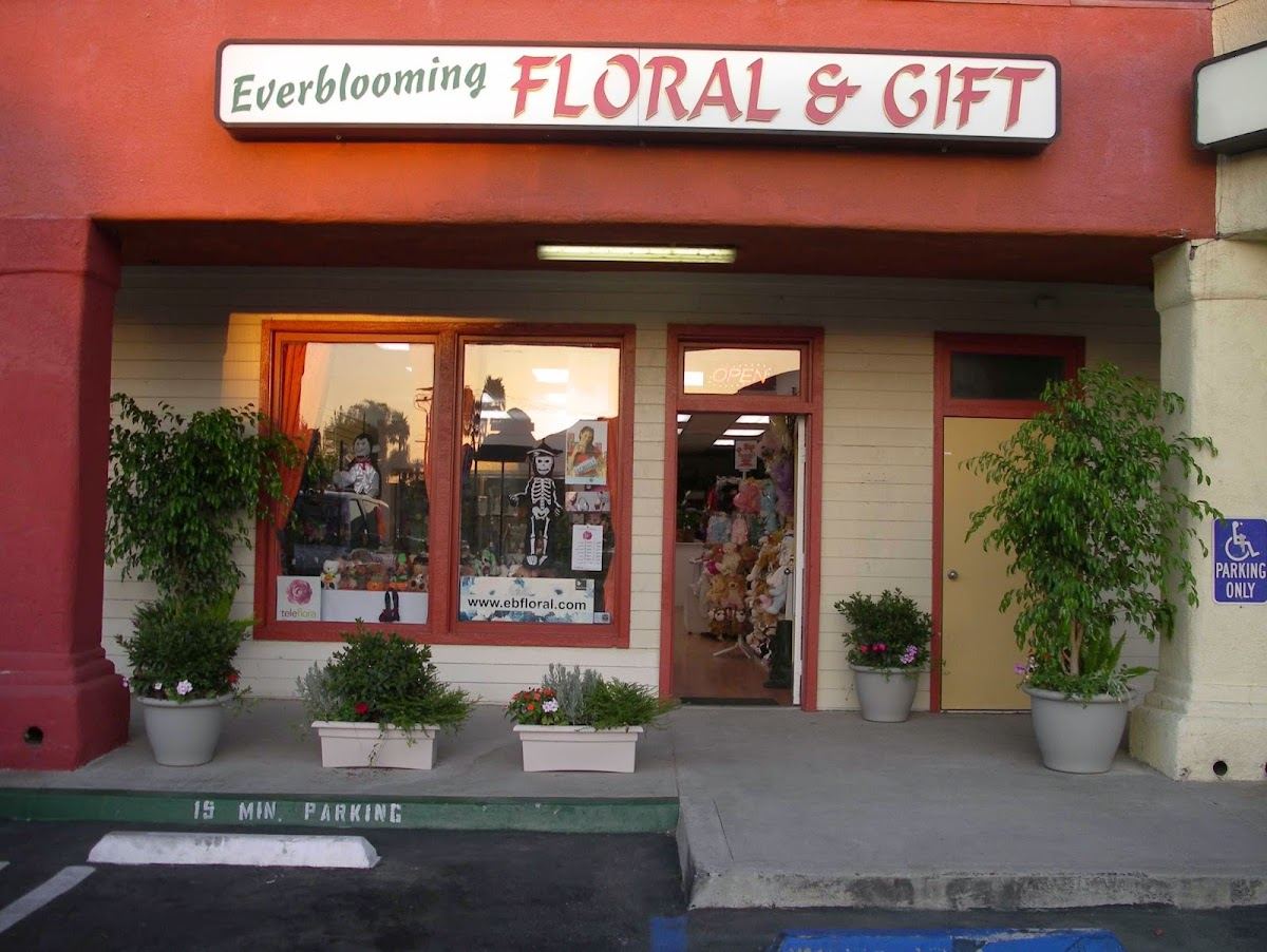 Everblooming Floral & Gift