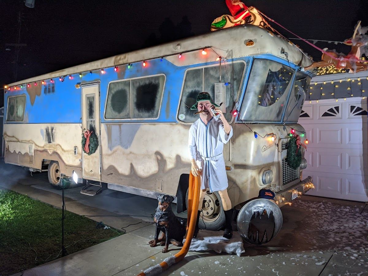 Griswold's Christmas House Display