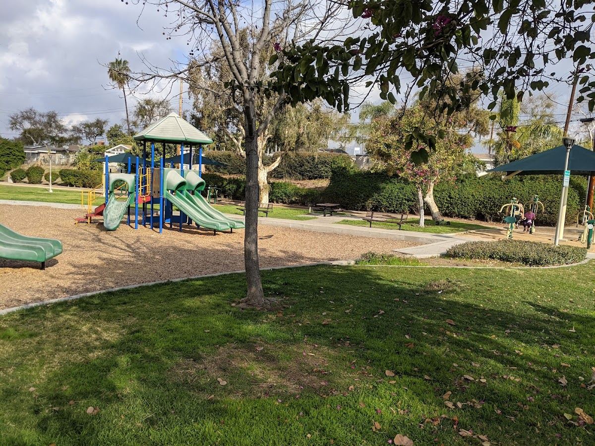 Las Lomas Park