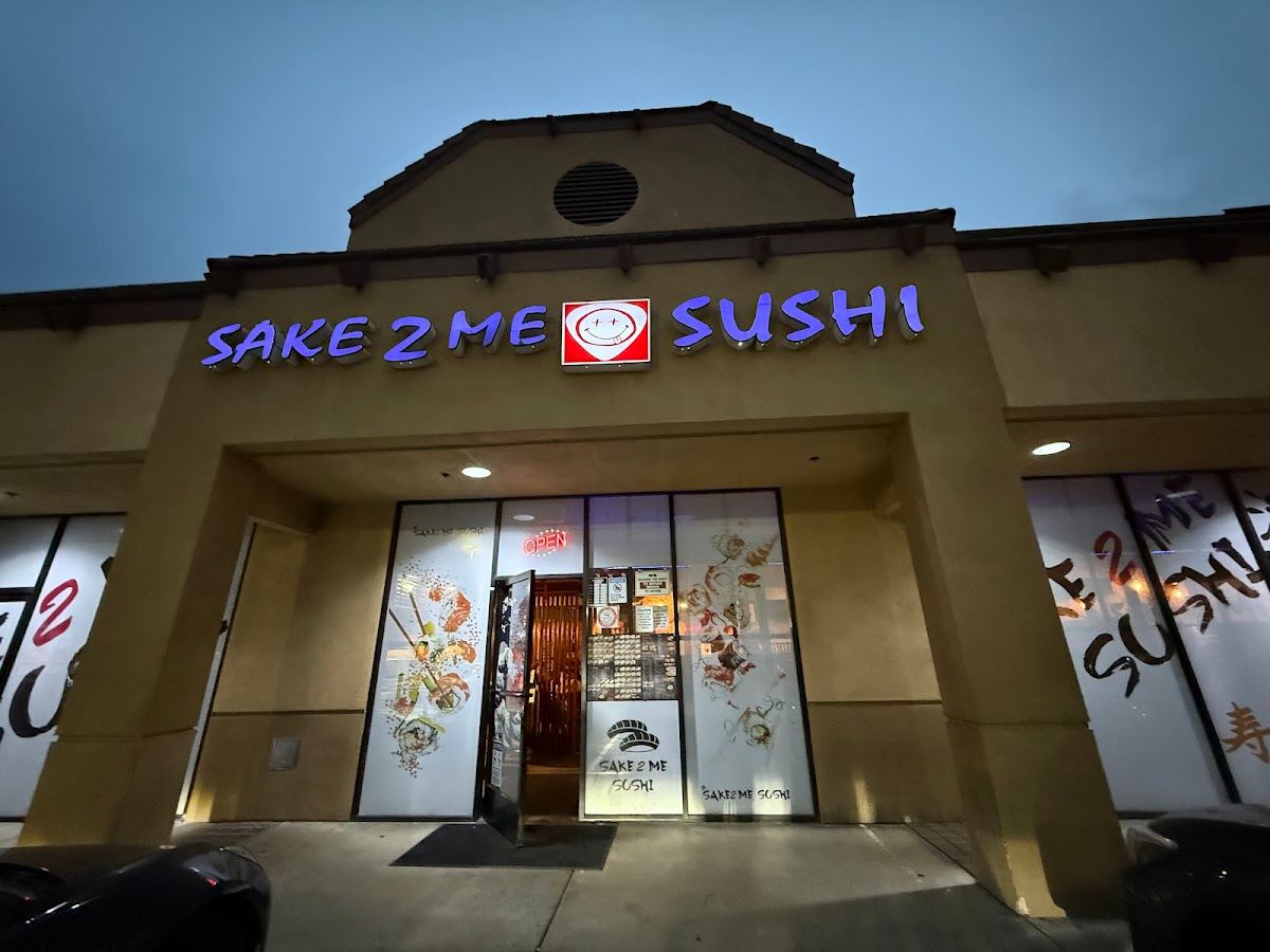 Sake 2 Me Sushi