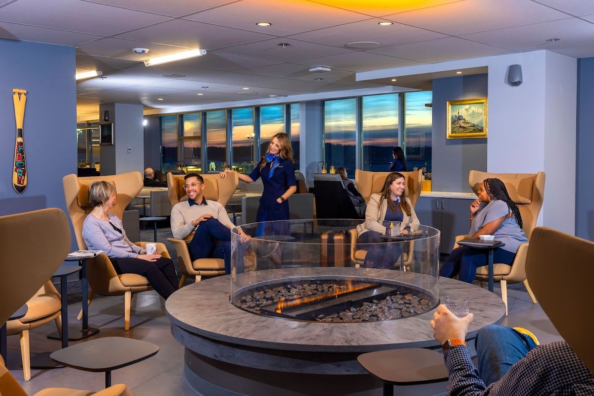 Alaska Lounge