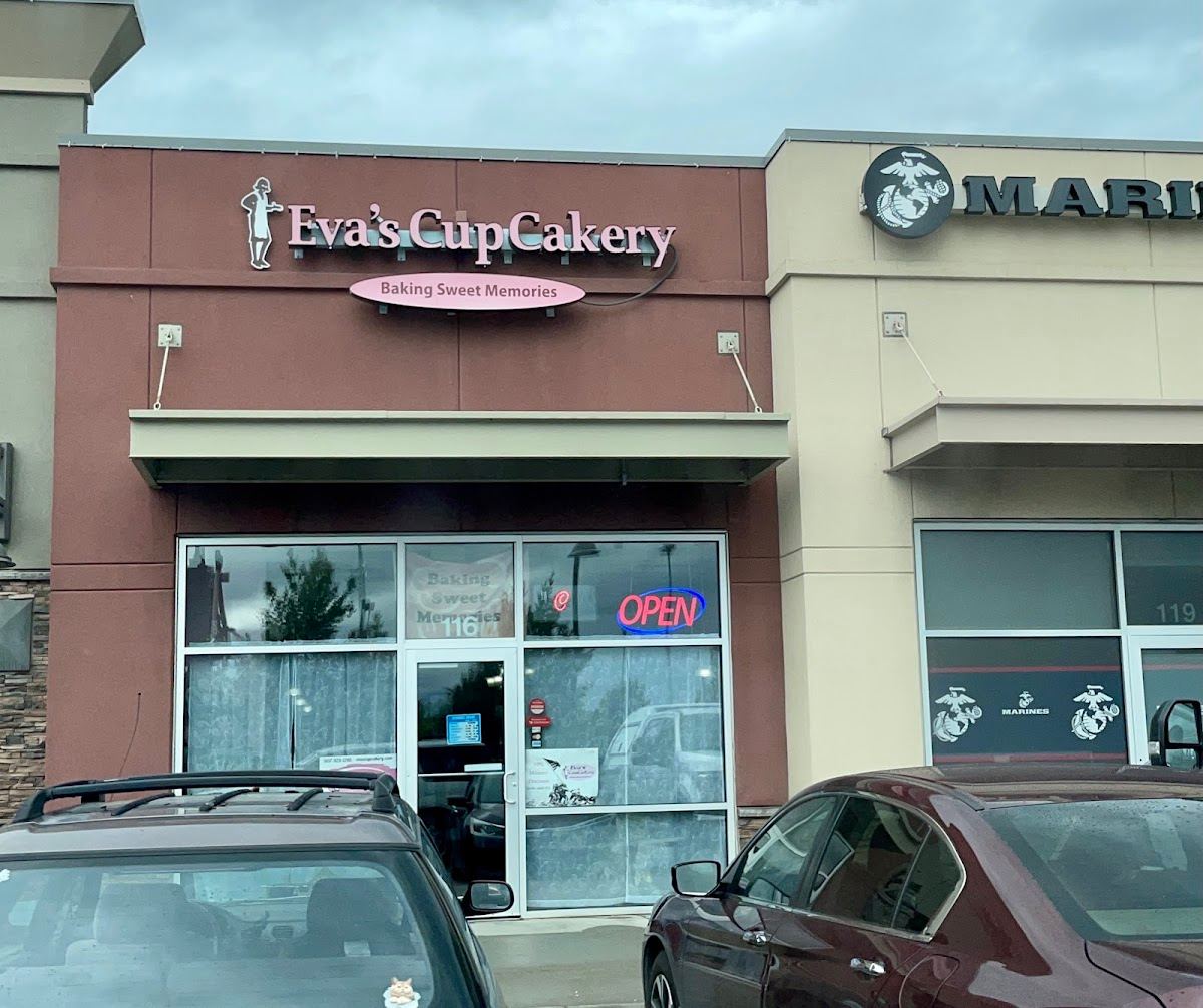 Eva's CupCakery