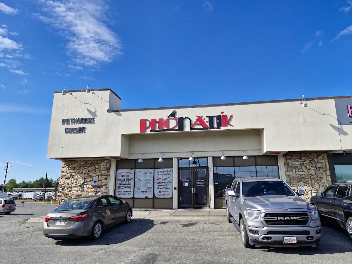 PHOnatik Vietnamese Cuisine & Lounge