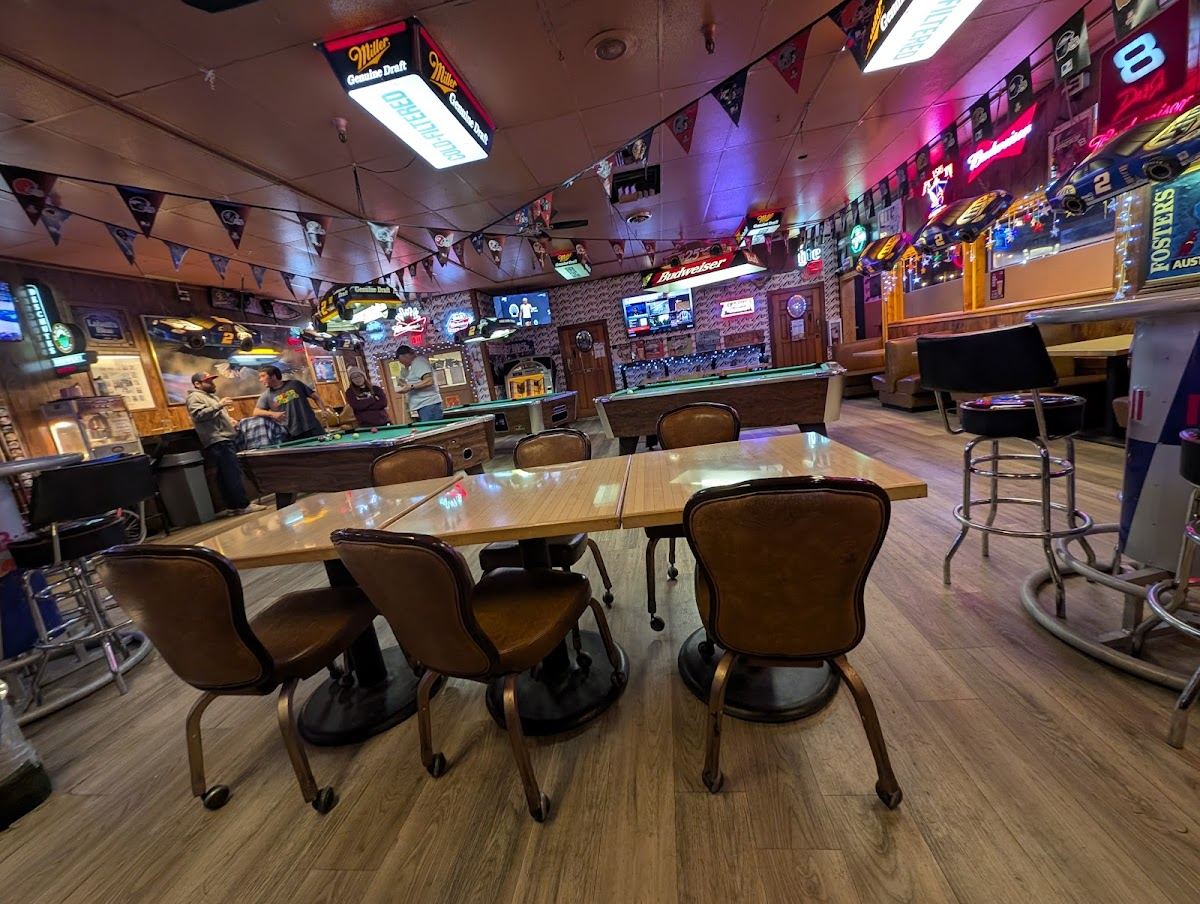 Trophy Lounge