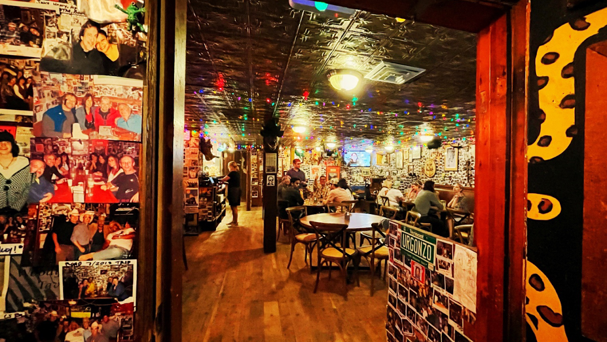Woody Creek Tavern