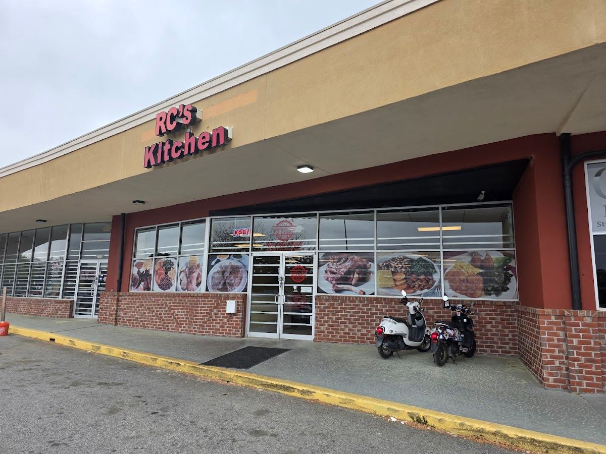 RC's Kitchen
