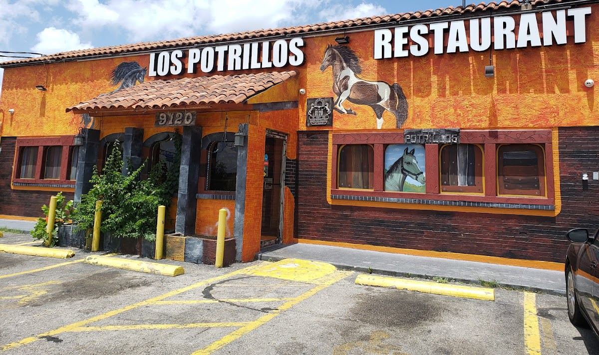 Los Potrillos Restaurant