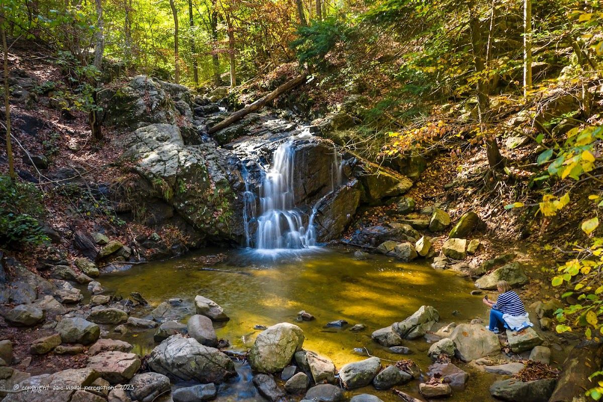 Cascade Falls Trailhead