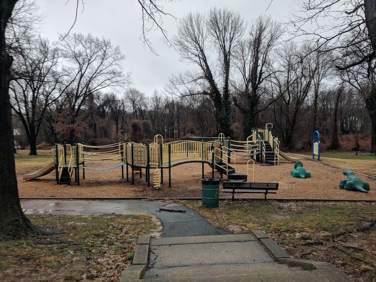 Gay Oaks Park