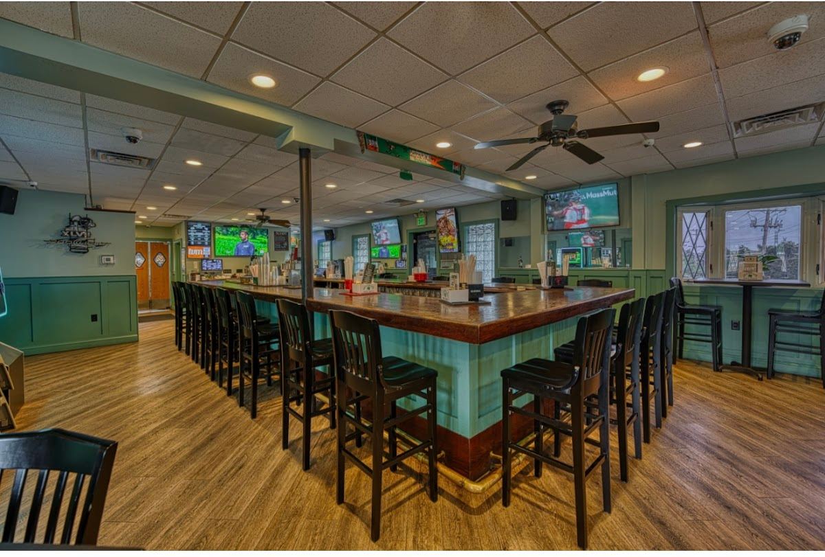 Shannon's Pub & Grille