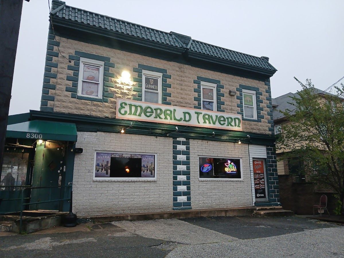 Ye Olde Emerald Tavern