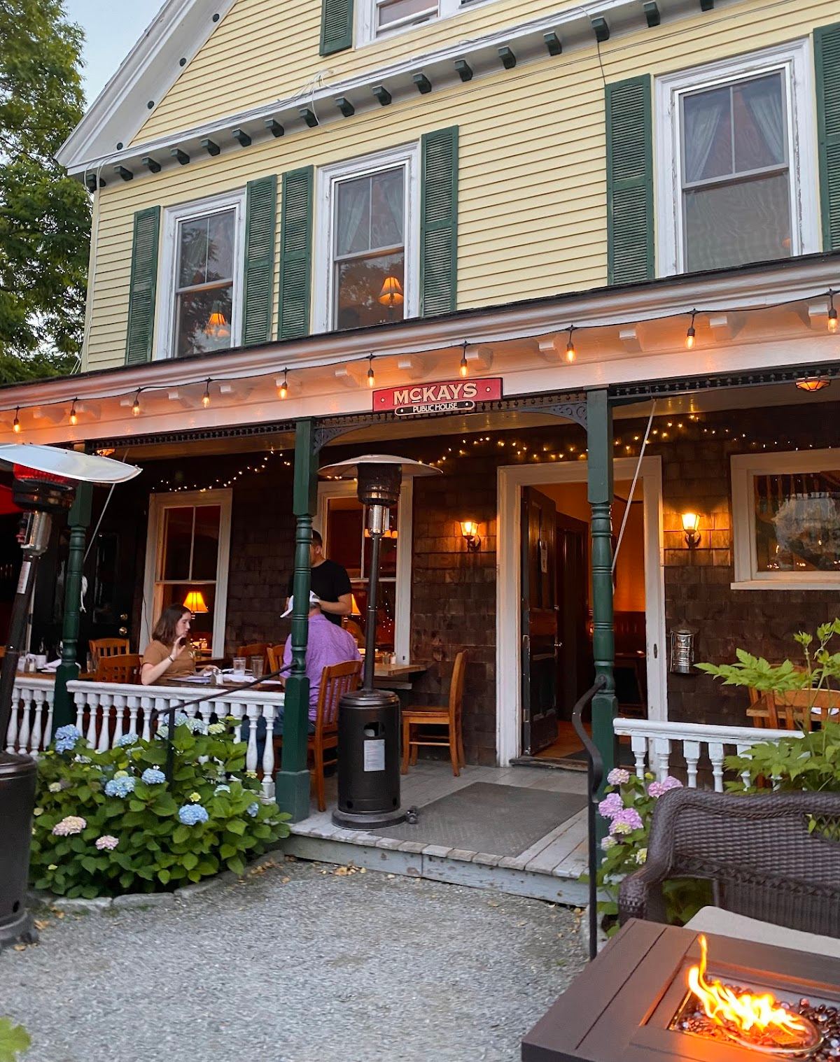 McKay's Public House