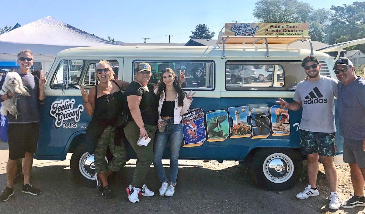 Feelin' Groovy Tours