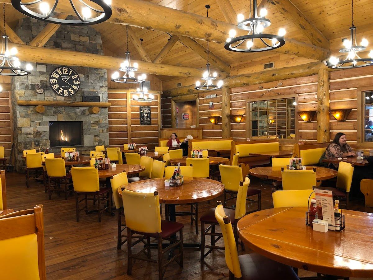 Joe Momma's Breakfast Eatery