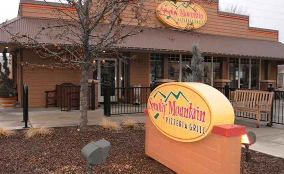 Smoky Mountain Pizzeria Grill