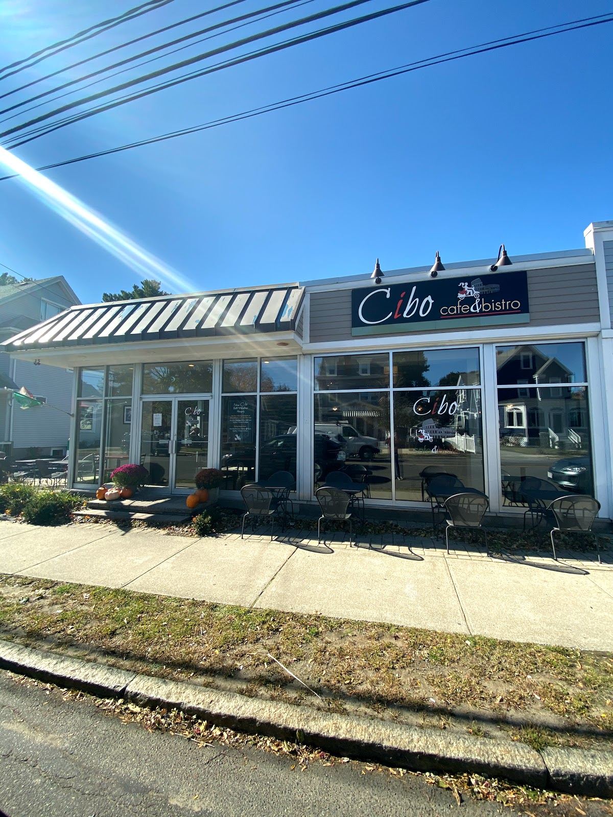 Cibo Cafe & Bistro