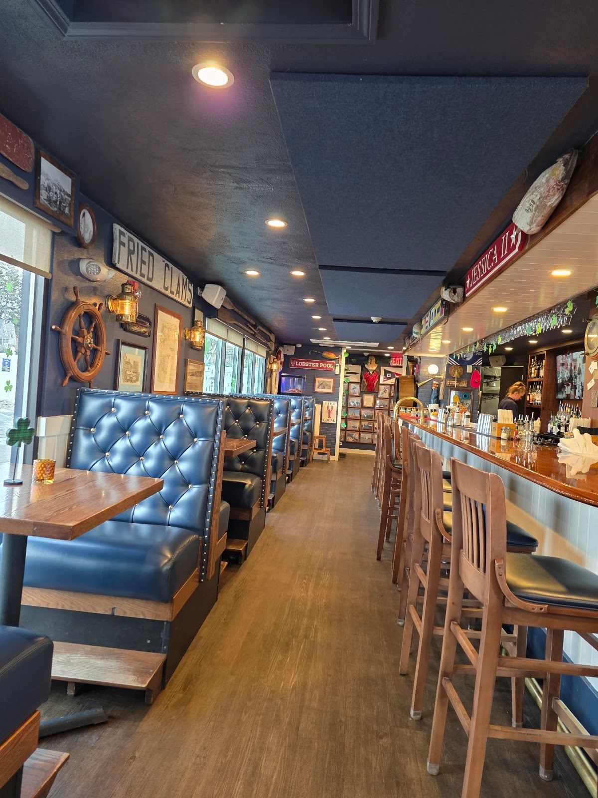 Dockside Pub