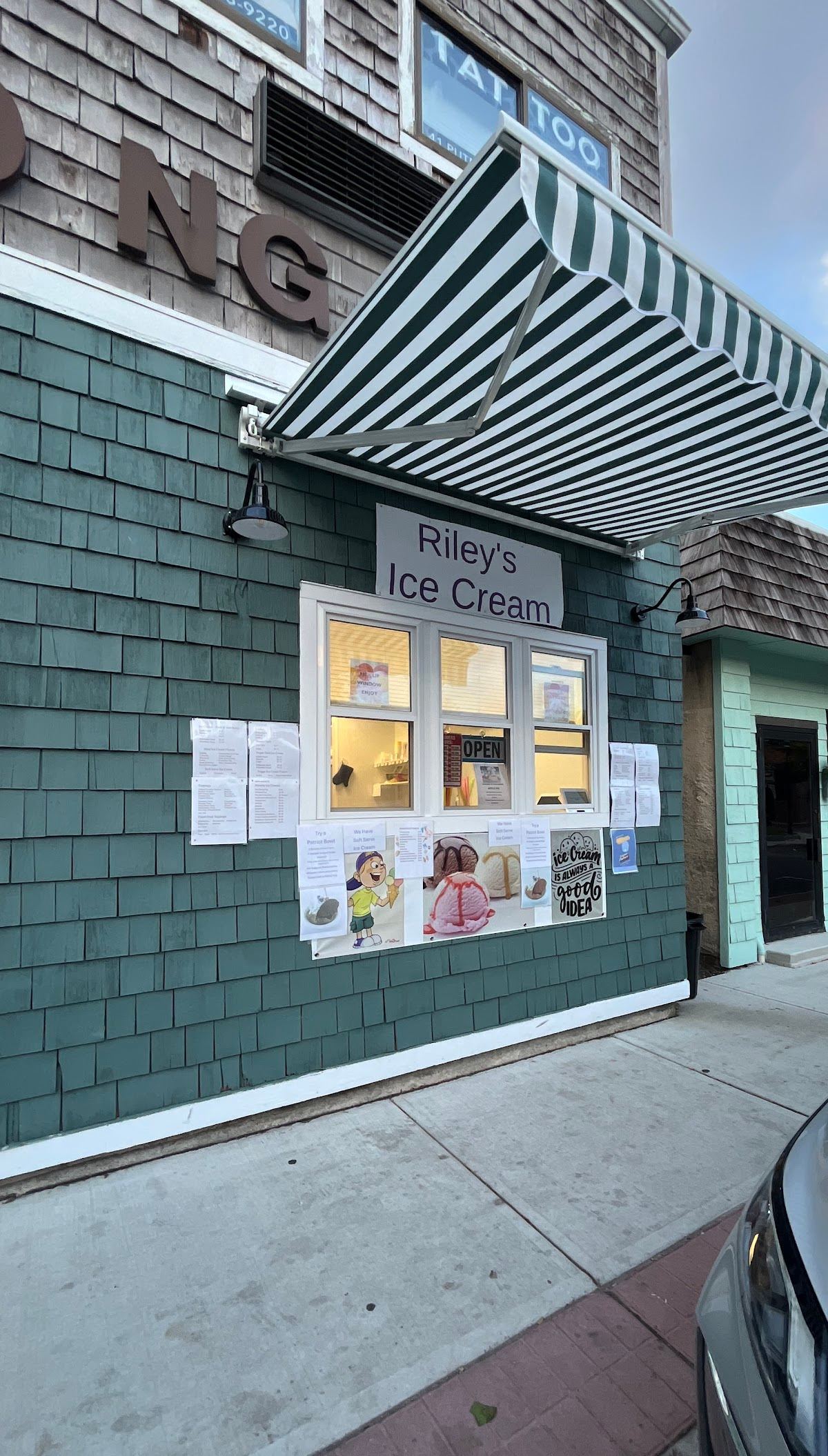 Riley's Ice Cream